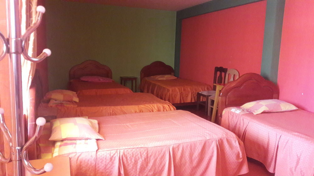 Olas Del Titicaca Backpackers Hostel Copacabana  Ngoại thất bức ảnh