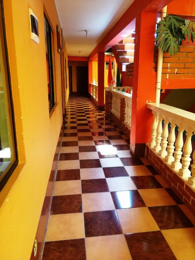 Olas Del Titicaca Backpackers Hostel Copacabana  Ngoại thất bức ảnh